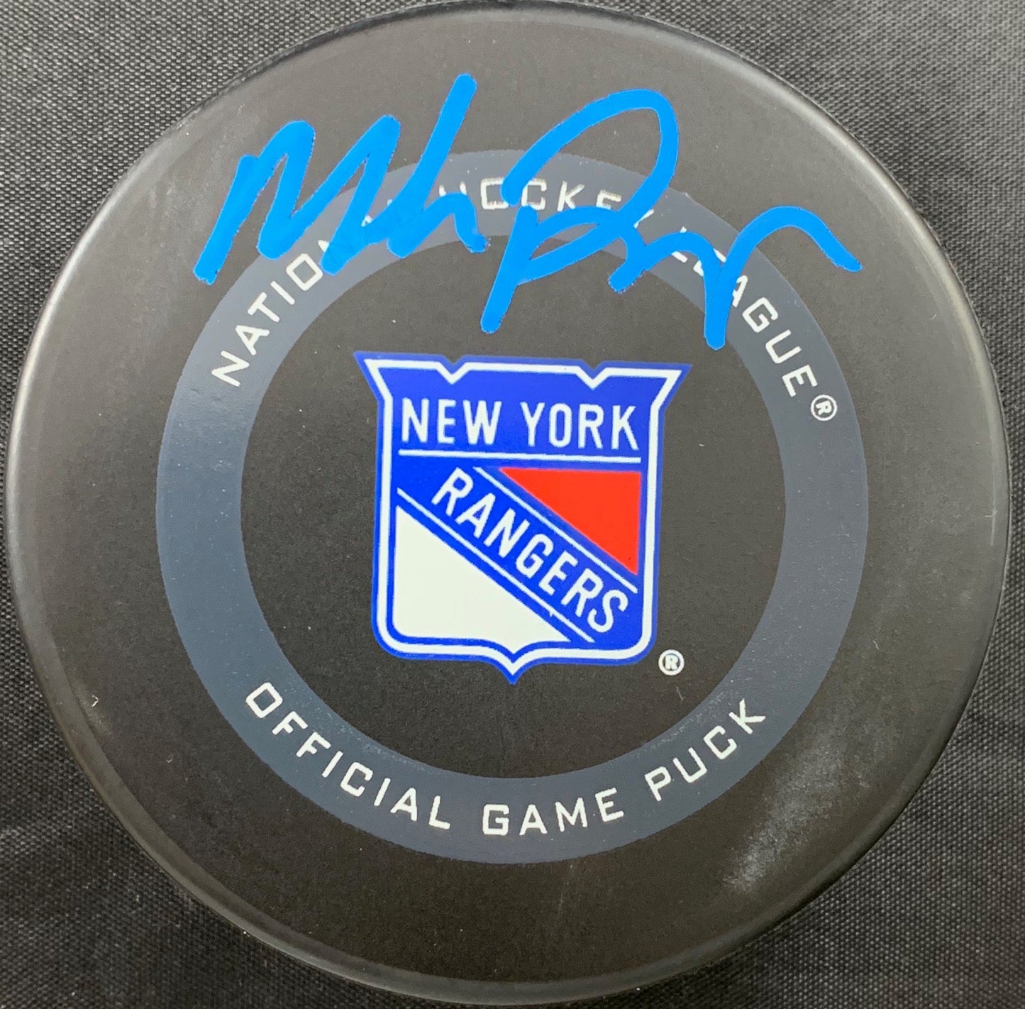 Mike Richter autographed signed authentic puck NHL New York Rangers PSA COA
