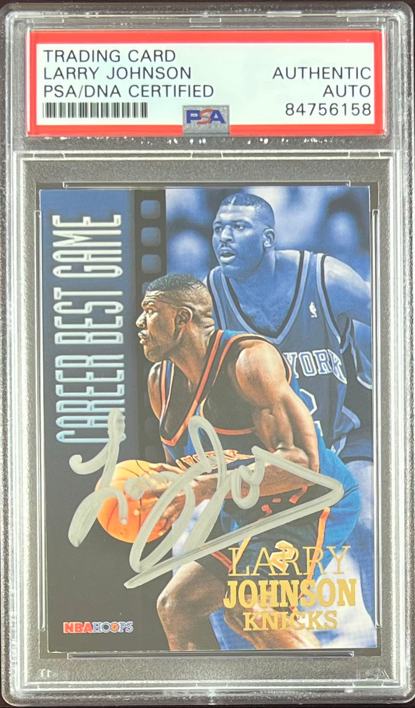 Larry Johnson auto 1997 NBA Hoops #334 card New York Knicks PSA Encapsulated